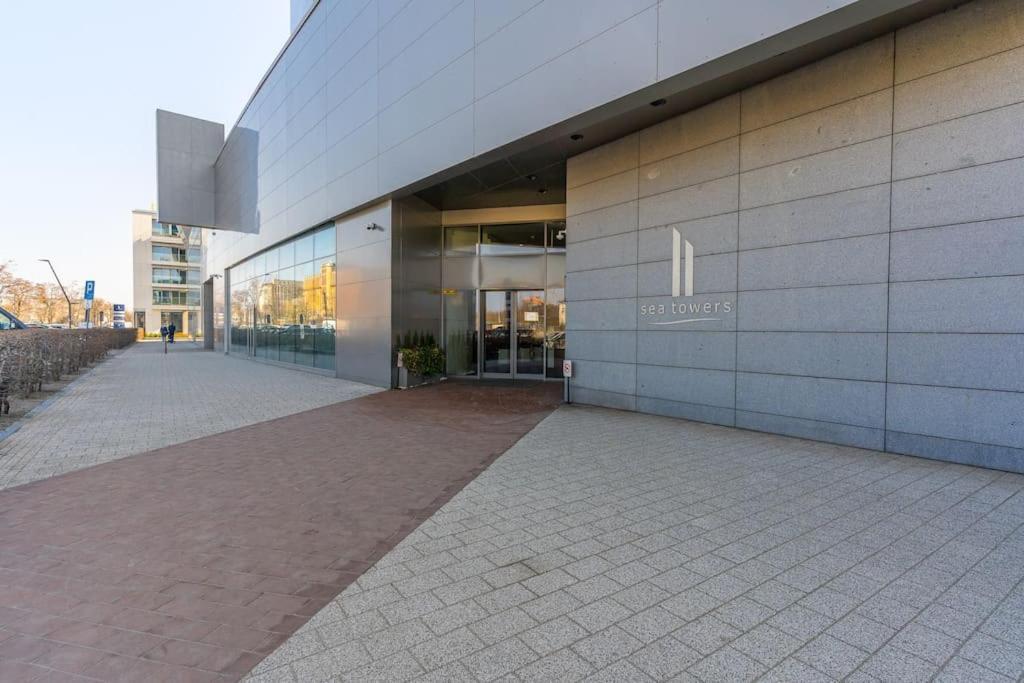 Golden Apartments An Hryniewickiego 6A Γκντίνια Εξωτερικό φωτογραφία