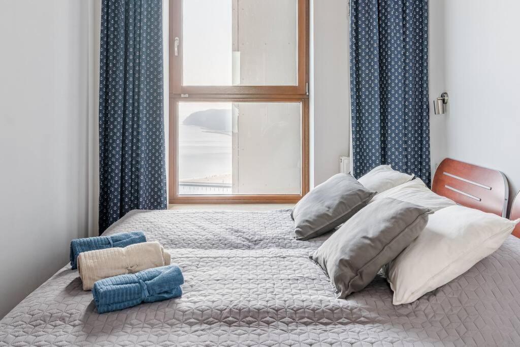 Golden Apartments An Hryniewickiego 6A Γκντίνια Εξωτερικό φωτογραφία
