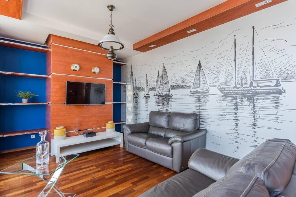 Golden Apartments An Hryniewickiego 6A Γκντίνια Εξωτερικό φωτογραφία