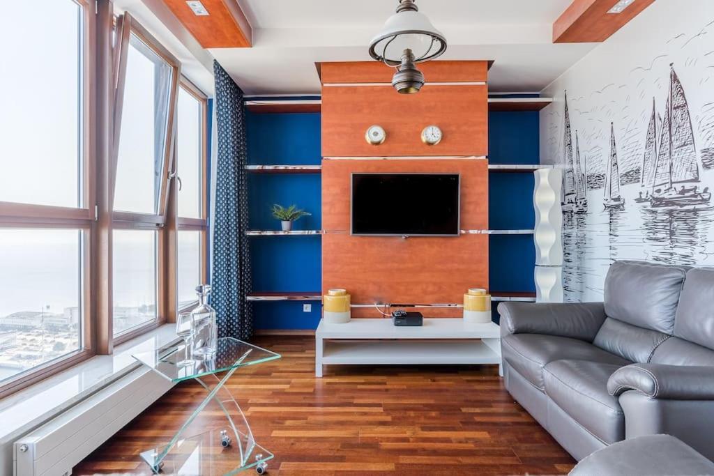 Golden Apartments An Hryniewickiego 6A Γκντίνια Εξωτερικό φωτογραφία