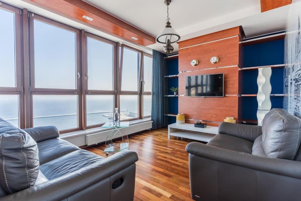 Golden Apartments An Hryniewickiego 6A Γκντίνια Εξωτερικό φωτογραφία