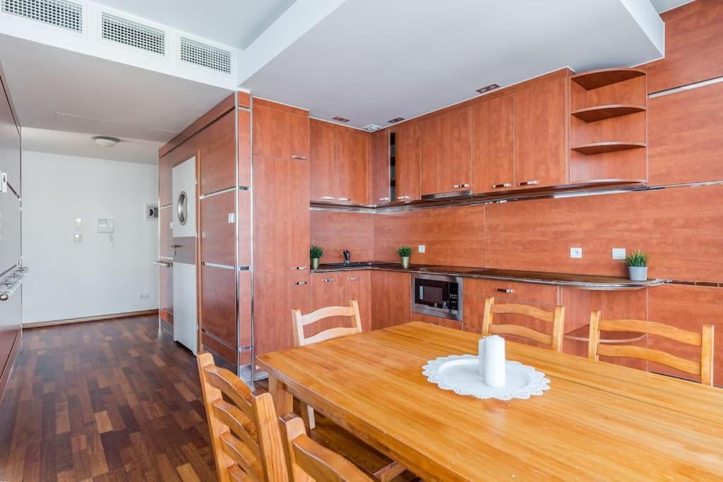 Golden Apartments An Hryniewickiego 6A Γκντίνια Εξωτερικό φωτογραφία